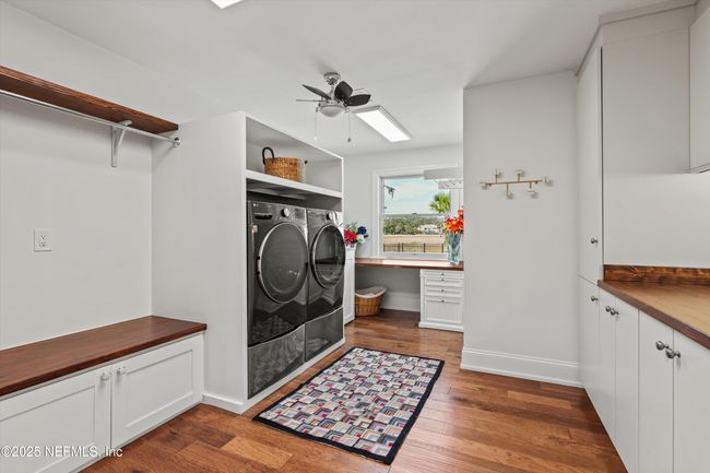 Laundry Room | Image 36