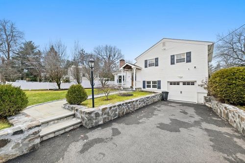 2789 Quaker Church Rd, Yorktown Heights, NY, 10598-3346 | Card Image