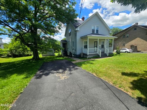 1607 S Jaggard St, Altoona, PA, 16602-6118 | Card Image