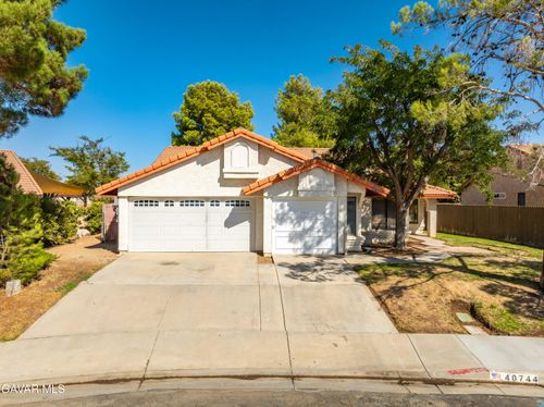 40744 Via Valor, Palmdale, CA, 93551-2614 | Card Image