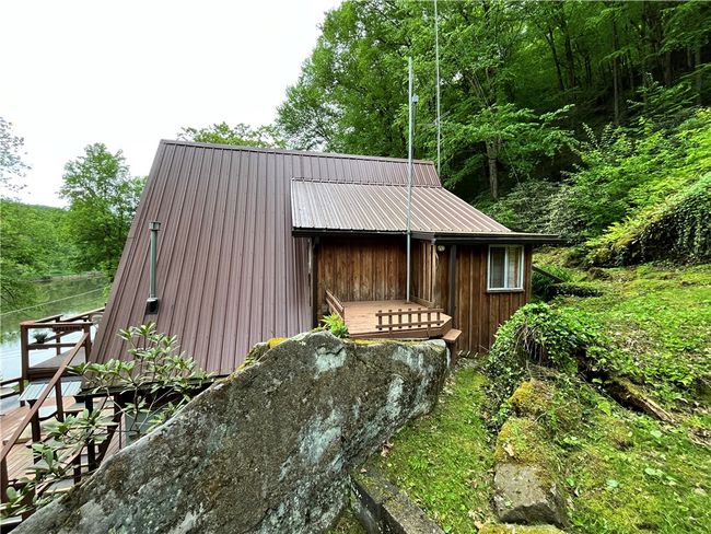688 North Tunnel Rd, House other with 2 bedrooms, 1 bathrooms and 8 parking in Kennerdell PA | Image 26