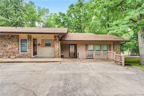 2 William Ln, Bella Vista, AR, 72715-8837 | Card Image