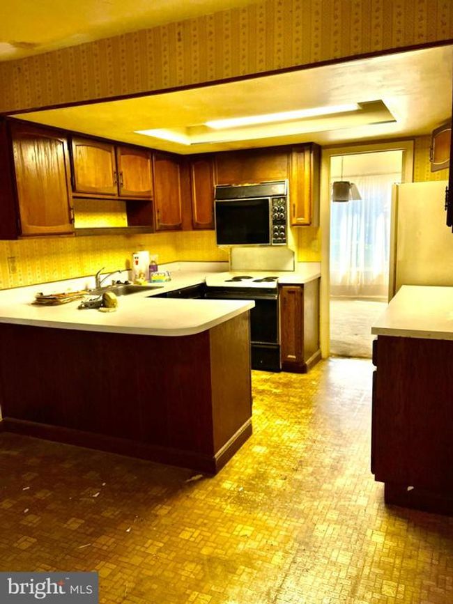 1496 Roundleaf Ct, Townhouse with 3 bedrooms, 3 bathrooms and null parking in RESTON VA | Image 8