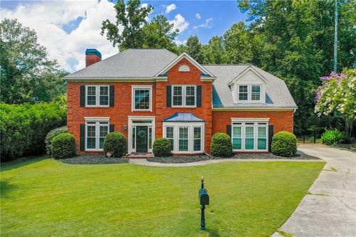 6214 Poplar Bluff Cir, Peachtree Corners, GA, 30092-1392 | Card Image
