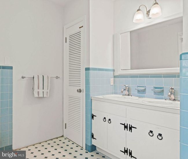 8 Rabbit Run Rd, House other with 5 bedrooms, 5 bathrooms and null parking in MALVERN PA | Image 25