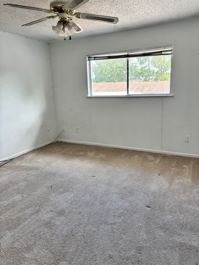 383 Pinchback Rd, Condo with 3 bedrooms, 2 bathrooms and null parking in Beaumont TX | Image 8