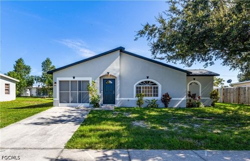 21922 Haines Ave, PORT CHARLOTTE, FL, 33952-5416 | Card Image