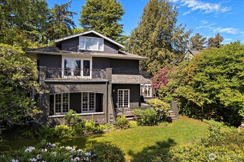 3802 E John St, Seattle, WA, 98112-5008 | Card Image