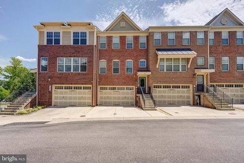 7827 Crystal Brook Way, HANOVER, MD, 21076-2047 | Card Image