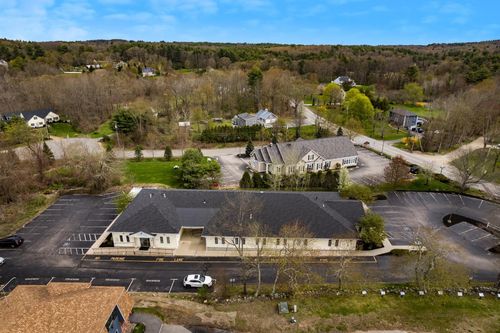 207 Stage Road, Hampstead, NH, 03826 | Card Image