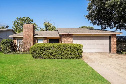 7516 Four Winds Dr, Fort Worth, TX, 76133-7506 | Card Image