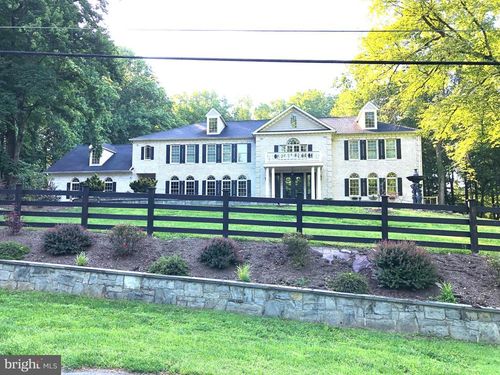 10813 Lockland Rd, POTOMAC, MD, 20854-1855 | Card Image