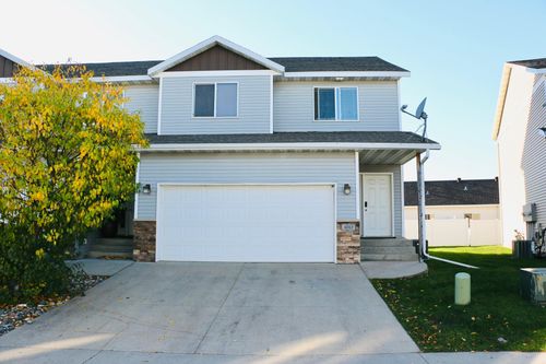 4267 51st St S, Fargo, ND, 58104-3314 | Card Image