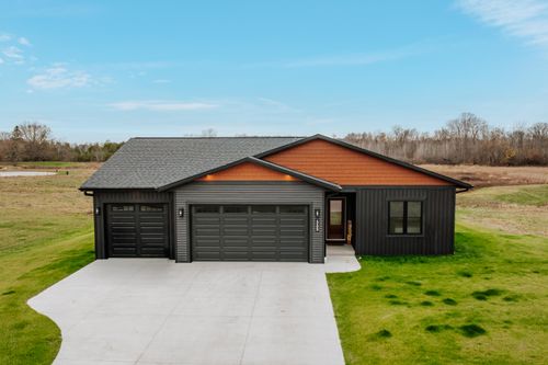 555 Lake Breeze Ln, Random Lake, WI, 53075-1261 | Card Image