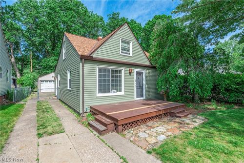 168 Beck Rd, Avon Lake, OH, 44012-1849 | Card Image