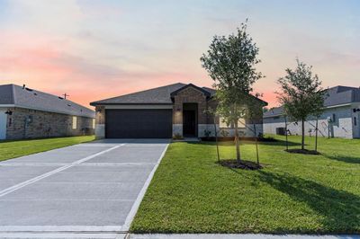 1046 Great Barracuda Lane, House other with 4 bedrooms, 2 bathrooms and null parking in Alvin TX | Image 1