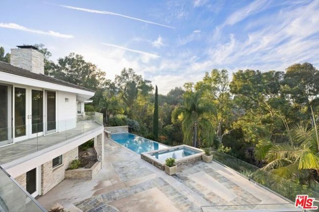 2 Pine Tree Ln, House other with 7 bedrooms, 8 bathrooms and 9 parking in Rolling Hills CA | Image 13