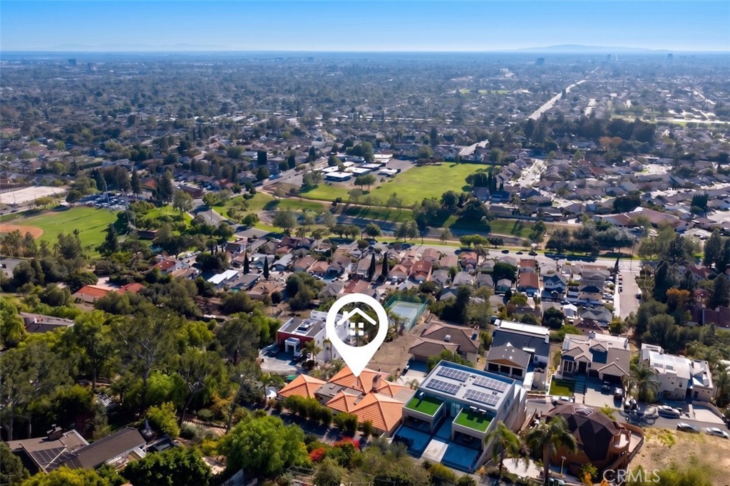 Residential in Santa Ana 3