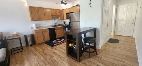 apt-310-1000 Lorraine Rd, Wheaton, IL, 60189-6959 | Card Image
