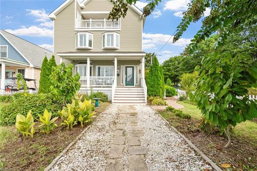 727 Tazewell Ave, Cape Charles, VA, 23310-3315 | Card Image