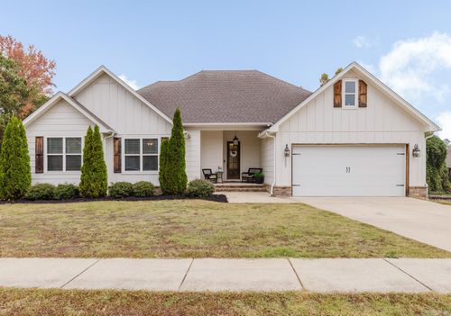 1002 Hunter Lee Dr, Bryant, AR, 72022-8063 | Card Image