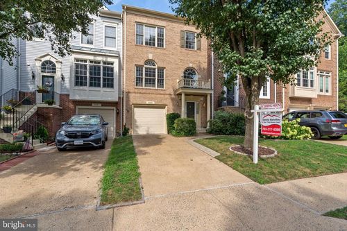 6609 Dunwich Way, ALEXANDRIA, VA, 22315-2670 | Card Image