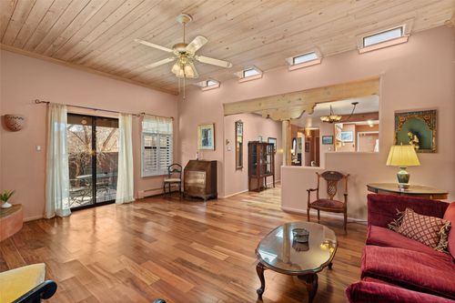 2803 Plaza Amarilla, Santa Fe, NM, 87507-6507 | Card Image