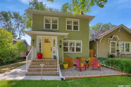 2721 Hill Ave, Regina, SK, S4S0V5 | Card Image