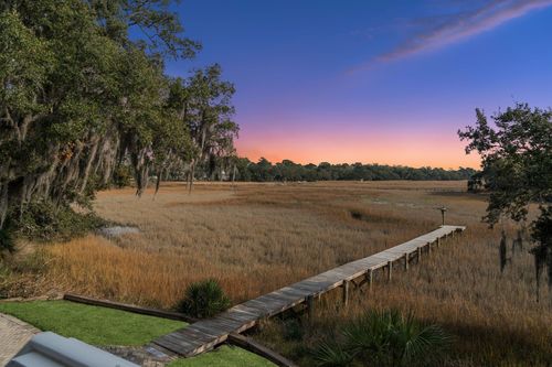 913 Paul Revere Dr, Charleston, SC, 29412-4402 | Card Image