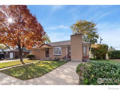 4 bedrooms, 2 bathrooms and a finished basement | Image 2