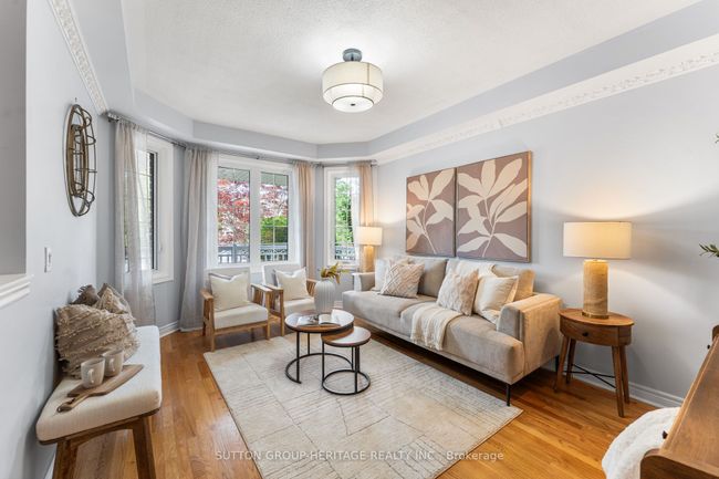 9 Mcneilage Crt, House other with 4 bedrooms, 5 bathrooms and 2 parking in Ajax ON | Image 4