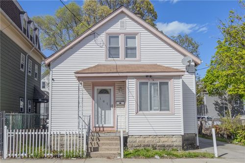 161 Ford St, Providence, RI, 02909-2201 | Card Image
