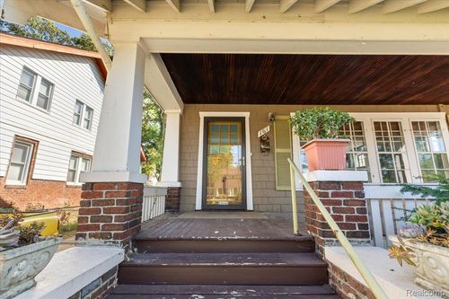 161 Eason St, Highland Park, MI, 48203-2787 | Card Image