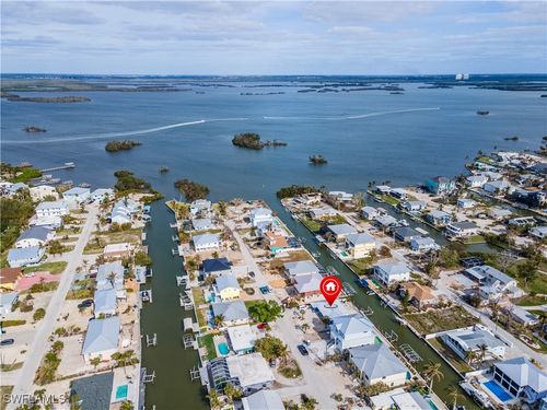 208 Flamingo St, Fort Myers Beach, FL, 33931-4312 | Card Image