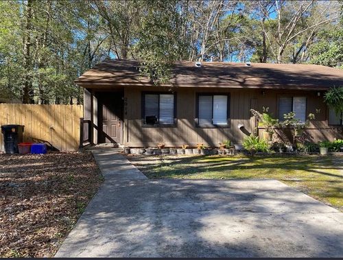 2014 Sw 70th Ter, GAINESVILLE, FL, 32607-3743 | Card Image