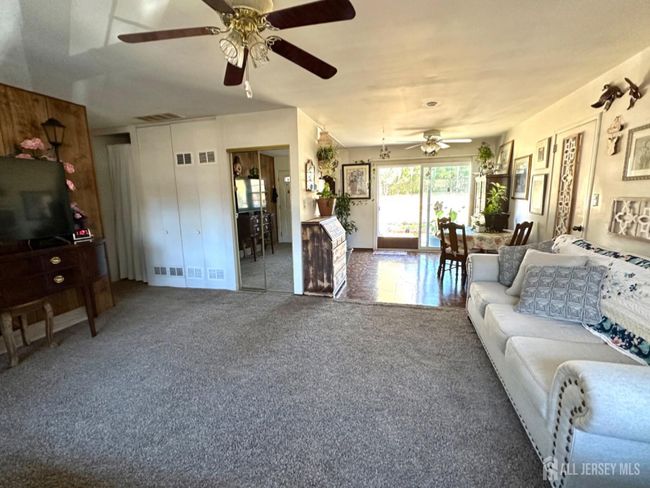3 Joline Rd, House other with 3 bedrooms, 2 bathrooms and null parking in Kendall Park NJ | Image 12