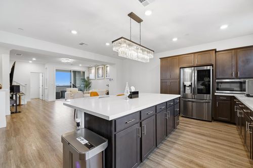 28837 Hideaway St, Hayward, CA, 94544-4120 | Card Image