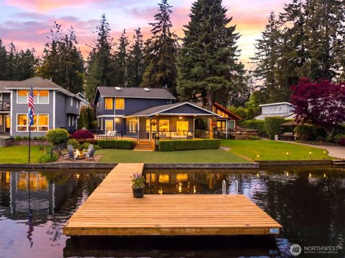 29250 218th Pl Se, Black Diamond, WA, 98010-1266 | Card Image