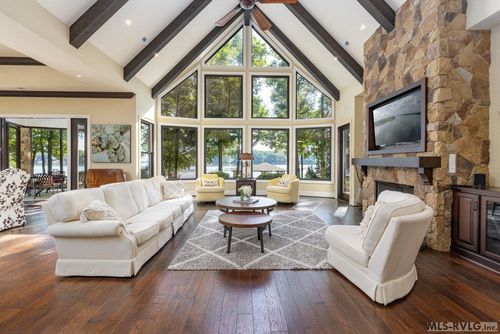636 Mountain Rock Trl, Boydton, VA, 23917-4752 | Card Image