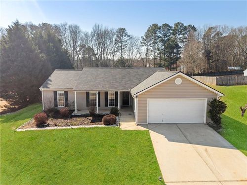 973 Vera Ct, Winder, GA, 30680-7617 | Card Image