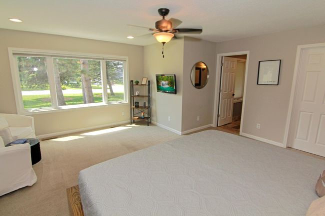 Owners Suite. | Image 16
