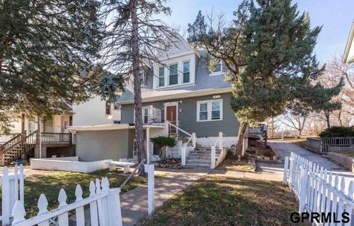 1526 S 29th St, Omaha, NE, 68105-2582 | Card Image