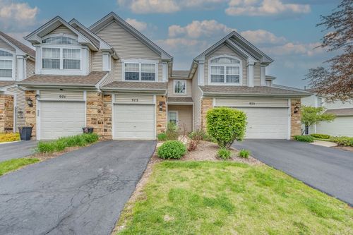 973 Mesa Dr, Lake In The Hills, IL, 60156-4929 | Card Image