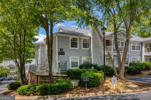 1450 Keys Crossing Dr Ne, Brookhaven, GA, 30319-4056 | Card Image