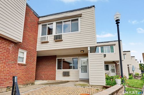 195 West Walk, West Haven, CT, 06516-5961 | Card Image