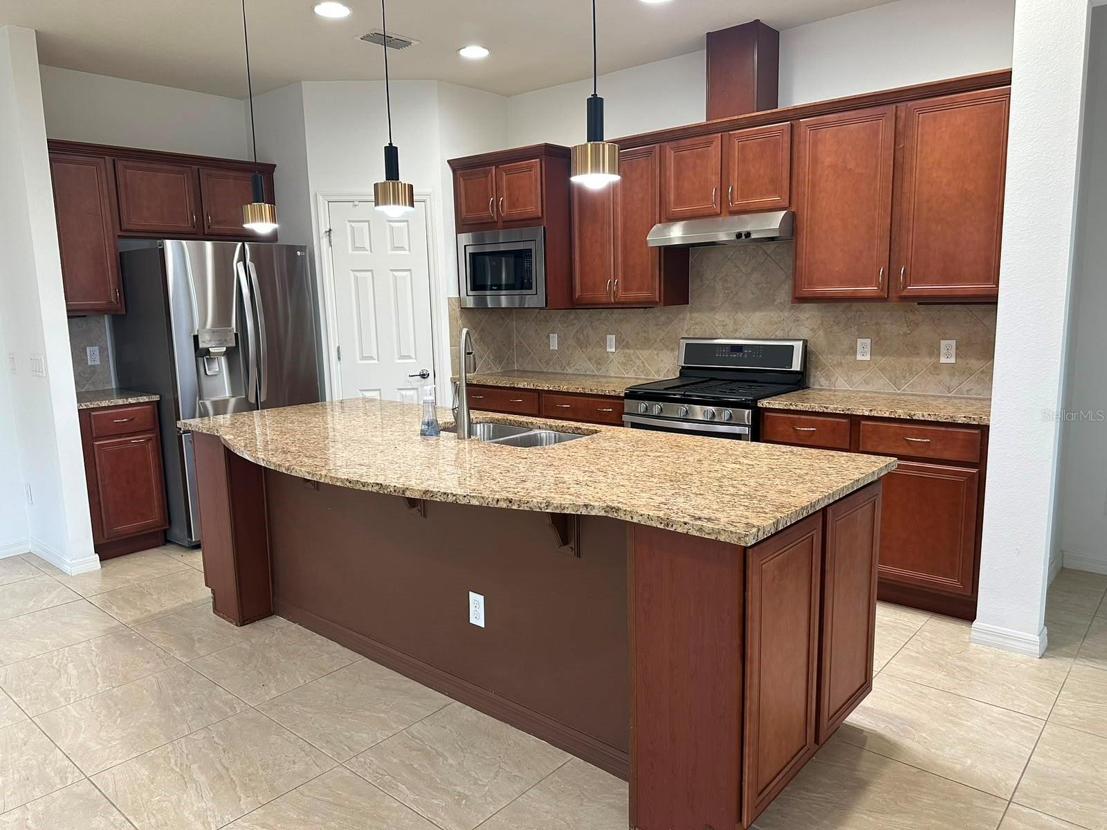 Residential in DAVENPORT 3