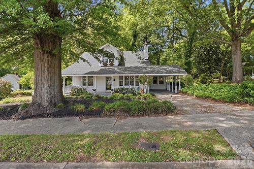 201 Smith St, Clover, SC, 29710-1335 | Card Image