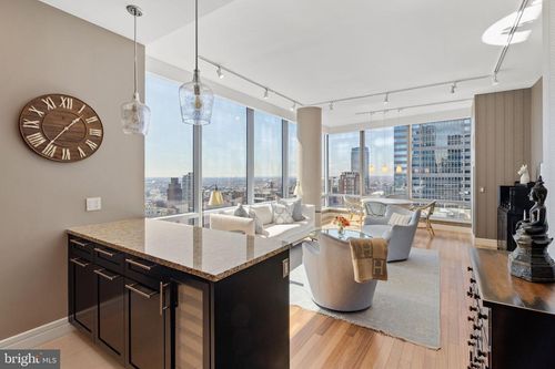 38gh-1414 S Penn Sq, PHILADELPHIA, PA, 19102-2542 | Card Image