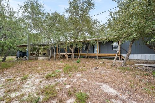 1212 Fort Worth St, Rockport, TX, 78382-6422 | Card Image