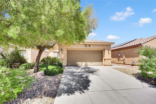 6126 Quintillion Avenue, Las Vegas, NV, 89122 | Card Image